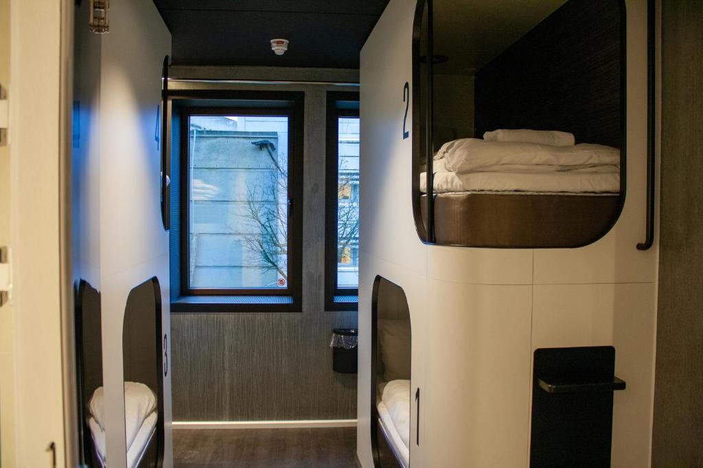 Kopenhag konaklama bütçe dostu Next House Hotel odası